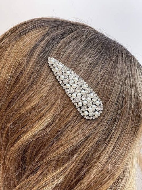 Glitzy Pearl Rhinestone Clip